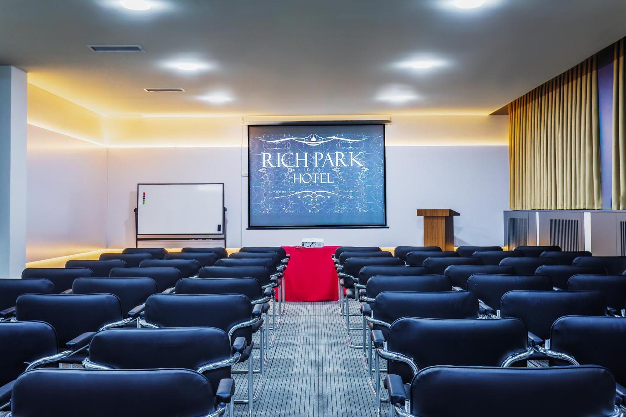 Rich Park Hotel Ташкент Экстерьер фото