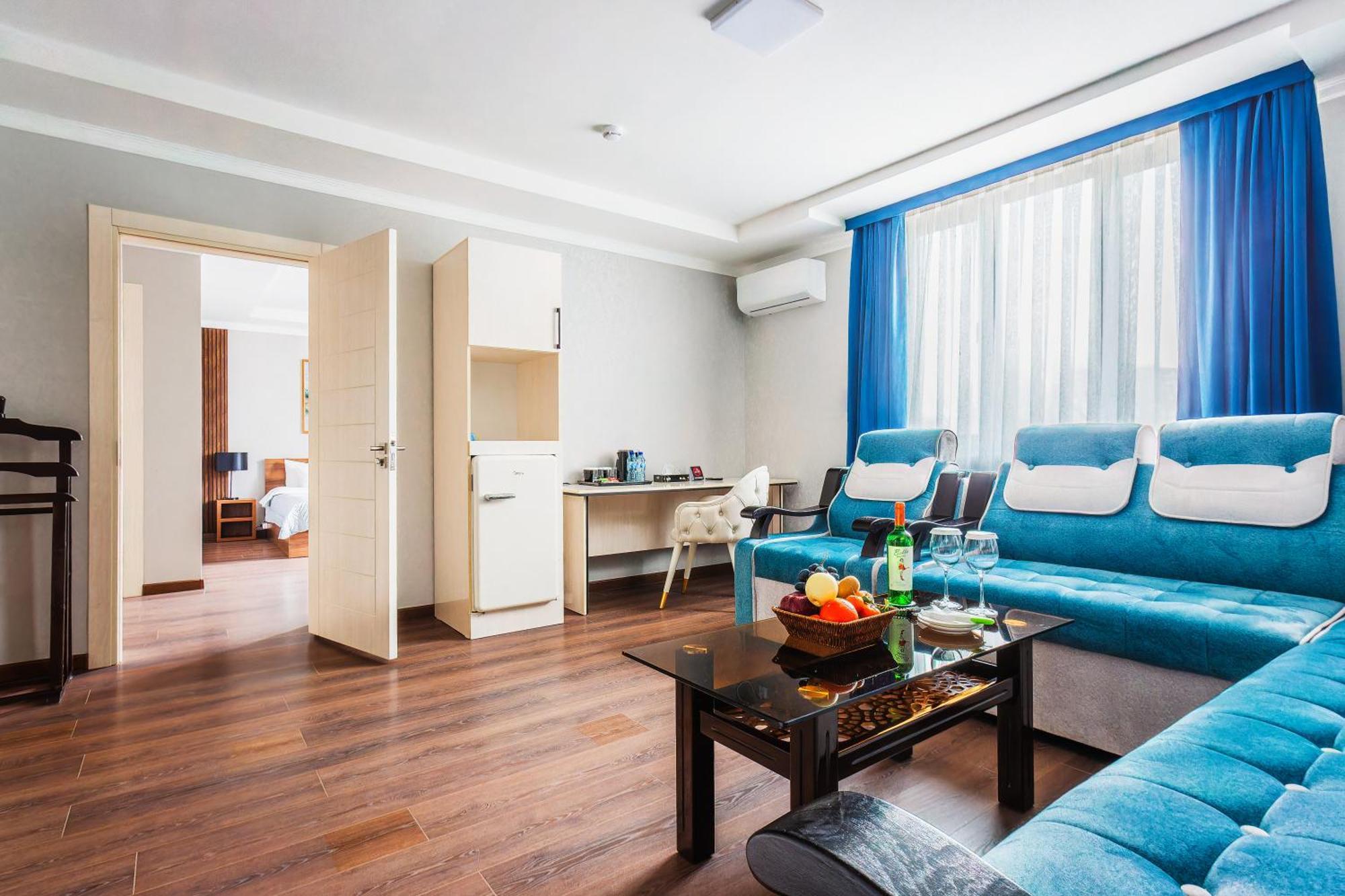 Rich Park Hotel Ташкент Экстерьер фото